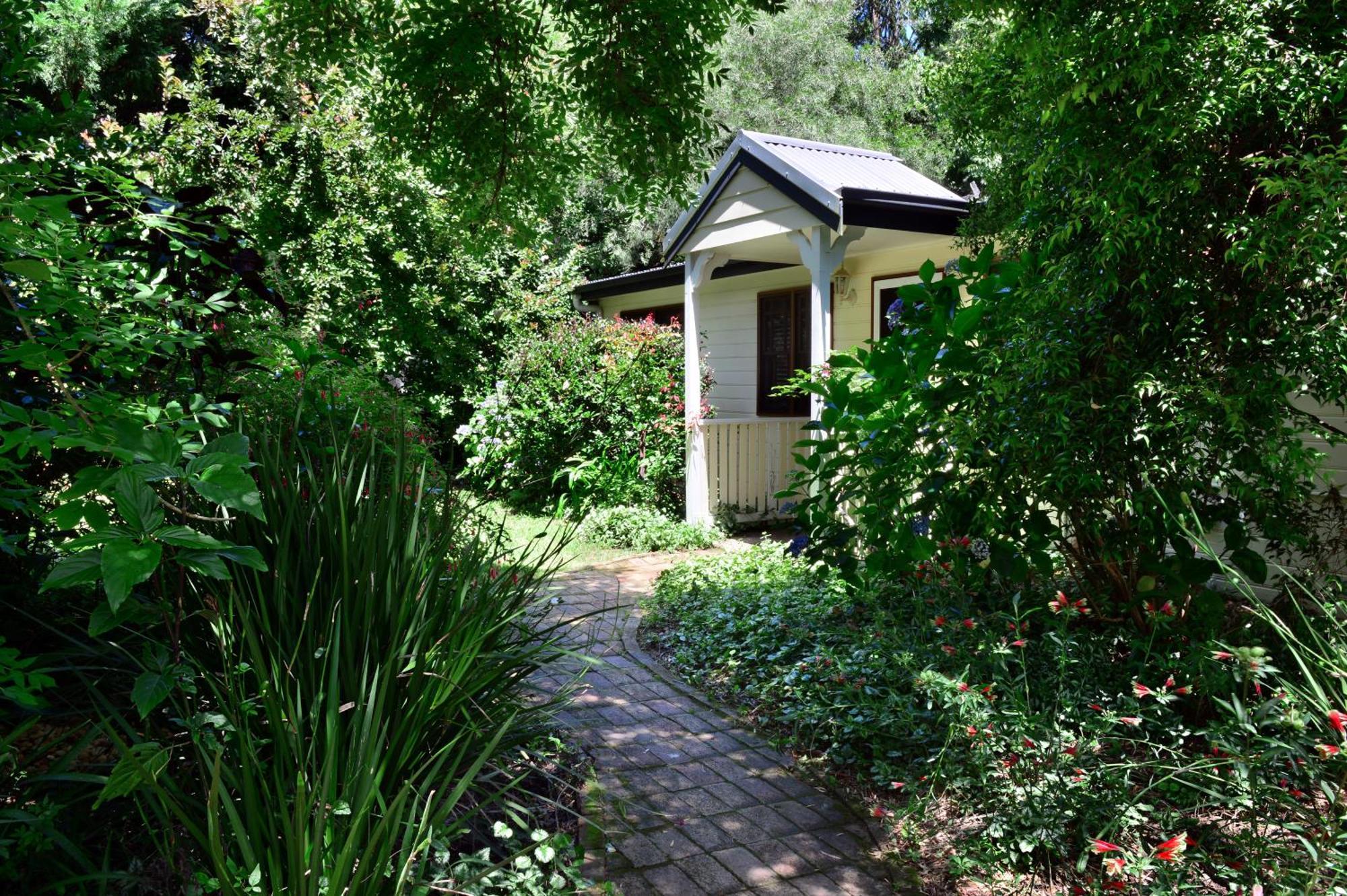 Crystal Creek Meadows Bed & Breakfast